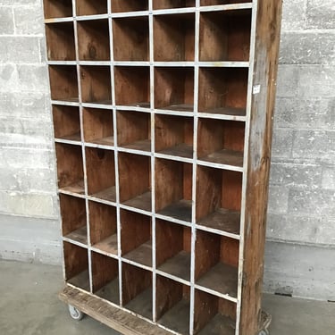 Rustic Cubby Shelf (Seattle)