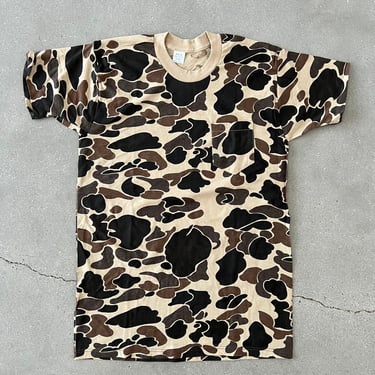 Vintage 1980s 80s camo camouflage tshirt military fashion tee / medium / 50/50 new old stock Deadstock duck hunter pattern 