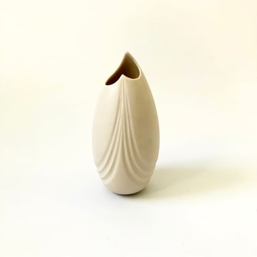 Lenox Illusions Bisque Embossed Vase 