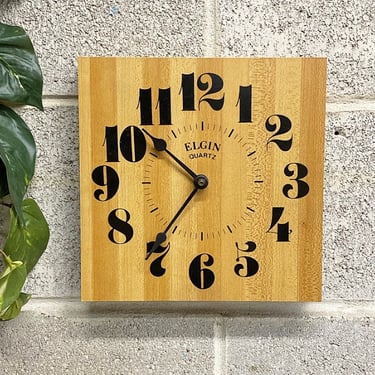 Vintage Wall Clock Retro 1970s Mid Century Modern 9x9 + Elgin Quartz + Wood + Square Shape + Black Numbers + Tell Time + Home and Wall Decor 