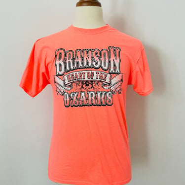 Vintage Neon Branson Ozarks Graphic T- Shirt / Souvenir / Made in America / 1980s / FREE SHIPPING 