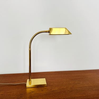 Mid-Century Modern Brass Table Lamp by Vereinigte Werkstätten Collection | 1970s 