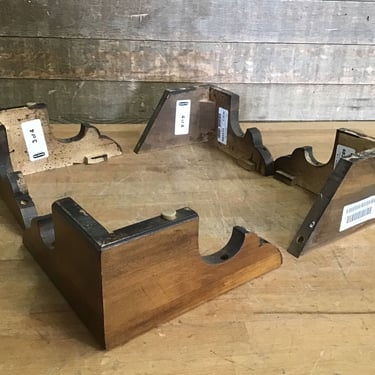 Vintage Dresser Legs/Feet (4pc) (Tacoma)