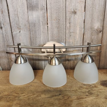 Contemporary 3 bulb Vanity Light 23