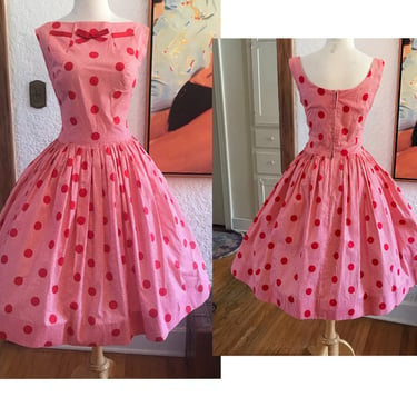 Adorable Vintage 1950's Cotton Polkadot Dress with a full skirt - Dead Stock -Size Medium 