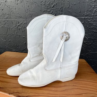 White Majorette Boots / Sz 7.5 N