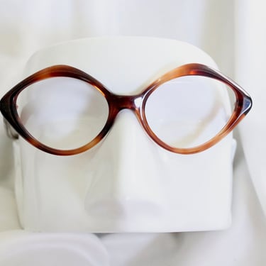 Vintage Brown Tortoise Cat Eyeglass Frames 
