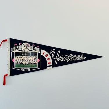 Vintage 1964 New York Yankees MLB Pennant Team Photo Pennant 