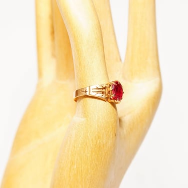Antique 14K Gold Ruby Solitaire Ring, Hand Engraved Yellow Gold Band, Ornate Crown Prong Setting, Oval Cut Gemstone, Size 3 3/4 US 