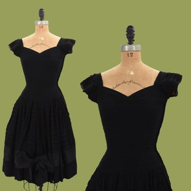 1950s Steps Of Noir dress 