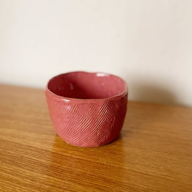 Raspberry Textured Ceramic Bowl