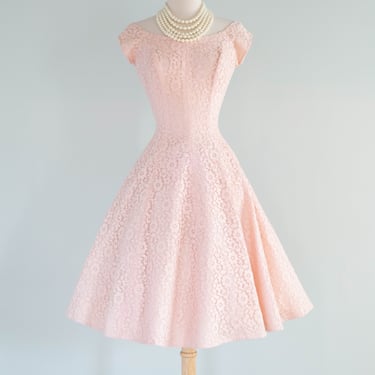 The Prettiest 1950's Pale Peony Pink Lace Party Dress / XS