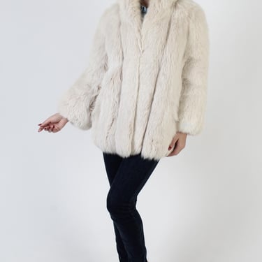 Plush Cream Fox Fur Jacket, Arctic Apres Ski Coat, Chubby Natural Striped Sleeves, Vintage Womens Winter Overcoat 