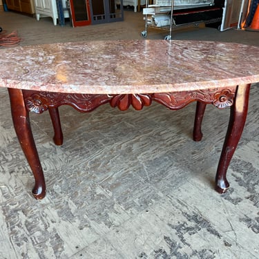 Vintage Oval Pink/Red Marble Top Coffee Table 45” L X 23.5” W X 19” H