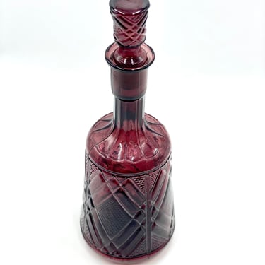 Vintage Amethyst Glass Decanter Bottle with Stopper, Purple Geometric Glassware, Whisky Decanter, Liquor Bottle, Cocktail, MCM Bar, Barware 