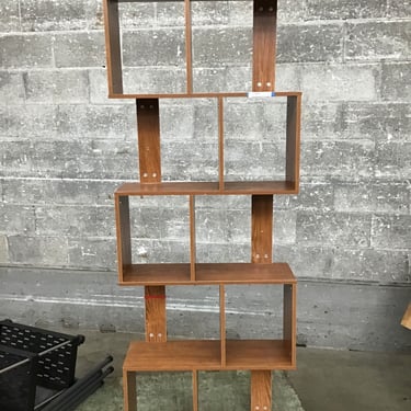 Wiggly Bookshelf (Seattle)