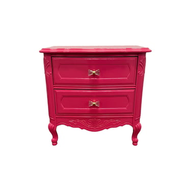 Peony Lacquered Nighstand 