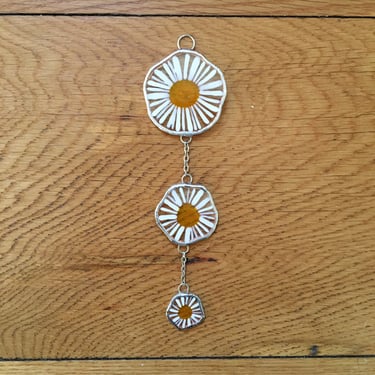 Camomile Daisy Chain Ornament - daisy - camomile - glass - ornament - suncatcher - eco friendly 