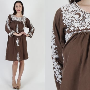 Long Sleeve Oaxacan Dress / Brown Cotton Mexican Dress / All White Hand Embroidery / Vintage Made In Mexico Puebla Mini Dress 
