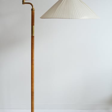 Swedish Floor Lamp in wrapped cane and Brass, 1930s