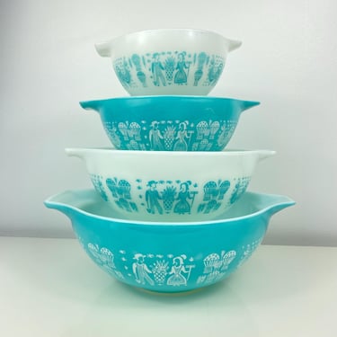 1970s Pyrex Butterprint Cinderella Bowl Complete Set of Four - 441/442/443/444, Amish Butterprint Nesting Bowls, Turquoise White old dishes 