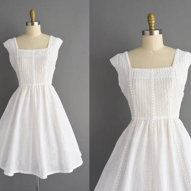 1950s vintage dress | Gracette White Cotton Full Skirt Summer Day Dress | Medium | 50s dress 