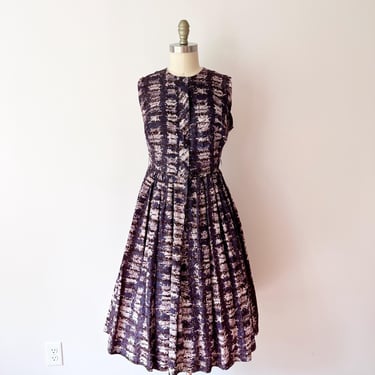 SIZE S / M  1950s Purple Plaid Shirt Dress / Plaid 50s Fit and Flare Shirt Dress - Brown and Plum Lilac Full Skirt Button Front 