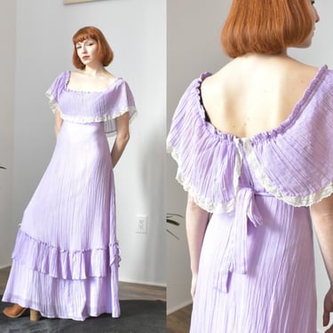 Vintage 1970s Dress / 70s Off Shoulder Cotton Maxi Dress / Lavender Purple ( small S ) 