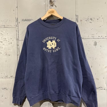 Vintage Notre Dame University Crewneck Sweater Retro College Sweatshirt Embroidered size large 