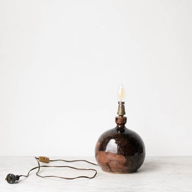 Glossy Stoneware Ball Lamp