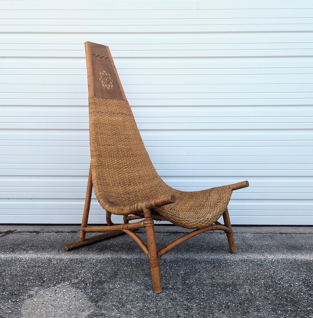 Rattan Throne Chair Rustic Style Rattan High Back Peacock Natural