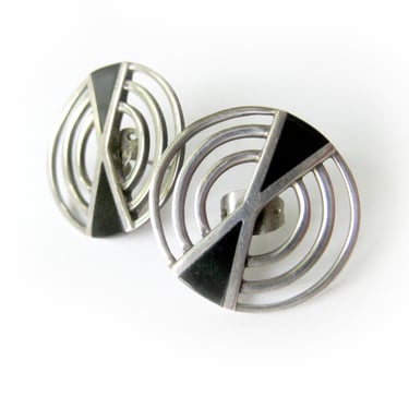Vintage Sterling Earrings, Sterling Silver and Black Onyx Pierced Earrings, Circles Jewelry, Sterling SC Hallmark, Geometric Bullseye Design 