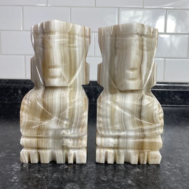 Vintage Pair Carved Heavy Marble Aztec Mayan Tiki Stone Bookends, Art Deco Style Hollywood Regency Decor, Stone Bookends, Vintage chic Style 