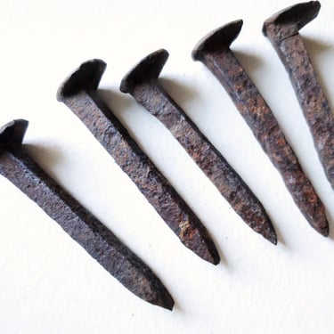 Antique Railroad Spikes, Farmhouse Coat Pegs or Knobs, Halloween Coffin Prop 