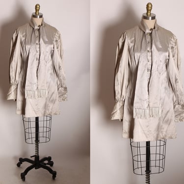 1960s Gray Silver and White Satin Long Sleeve Clear Button Up Attached Fringe Collar Mini Dress by Ho Ho California -XS 