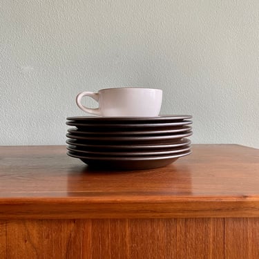 Heath salad plates / vintage set of 7 brown and white Gourmet rim line dessert plates / 1960s–1970s California ceramics 