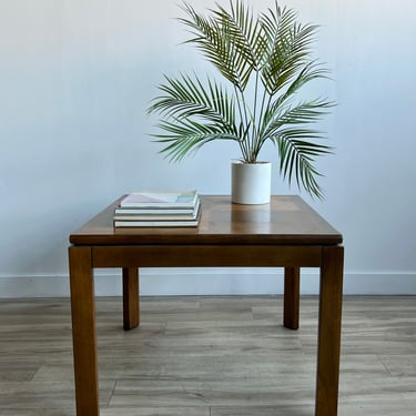 Vintage Lane Coffee Table / End Table