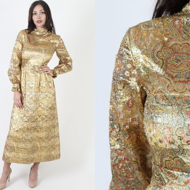 1960s Gold Metallic Lounge Dress, Vintage Button Up Shiny Cocktail Party Outfit, 60s Quilted Avant Garde Glamourous Maxi Dress 