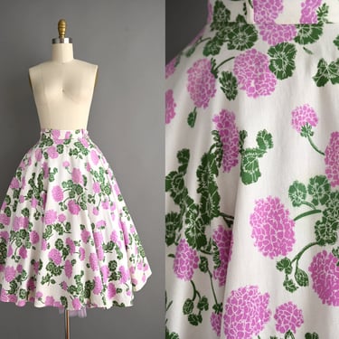 vintage 1950s Skirt | Purple Floral Print Waffle Cotton Sweeping Full Skirt | XS Small 