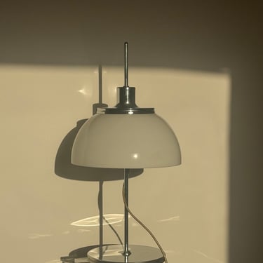 Meblo Guzzini Table Lamp Faro / Mid Century Modern Bedside Lamp / Mushroom Lamp / Space Age Nightlight / Desk Lmap / Atomic / 1970s 