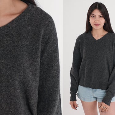 Grey Wool Sweater 70s V Neck Knit Sweater Retro Basic Pullover Slouchy Plain Hipster Jumper Seventies Knitwear Vintage 1970s Medium 