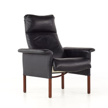 Postmodern Danish Black Leather Lounge Chair - mcm 