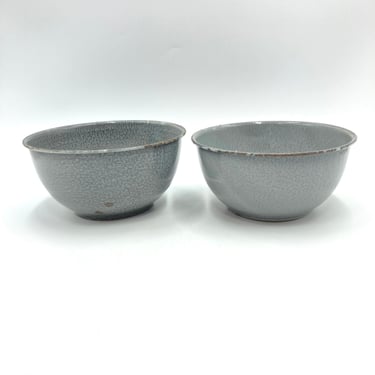 Vintage Gray Graniteware Bowls, Enamelware, Cereal Bowl, Antique Grey Bowls, Farmhouse Kitchen, Granite, Round Soup Bowls 
