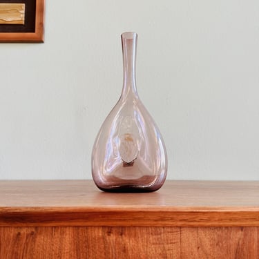 Unique lavender art glass vase made in Sweden / midcentury tall narrow neck bud vase with fused center, likely Elme Glasbruk 
