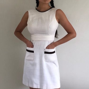 70s wrap dress / vintage mod sleeveless white back wrap around apron mini dress | Small 