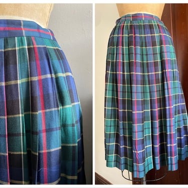 Charter Club by Jane Justin pleated midi skirt | vintage ‘80s ‘90s high waisted, soft rayon, beautiful plaid in navy & green, 6 petite 