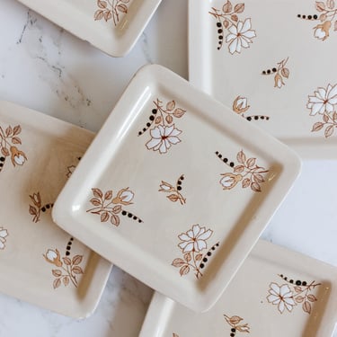 rare set of 5 longwy &quot;beatrix&quot; square dessert plates