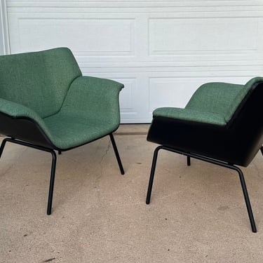 Pair of Ebonized Herman Miller Style Swoop Lounge Chairs Vintage 