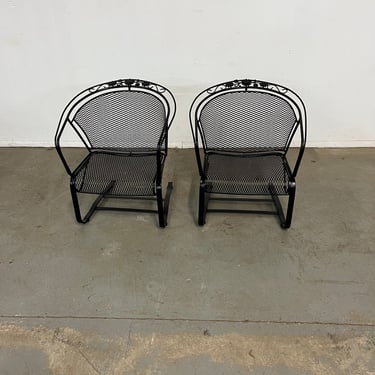 VintagePair of  Mid-Century Salterini Curve Back Outdoor Cantilever/Springer Arm Chairs B 