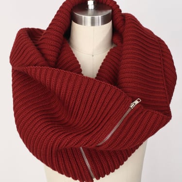 2009 Maison Martin Margiela Wool Zipper Snood